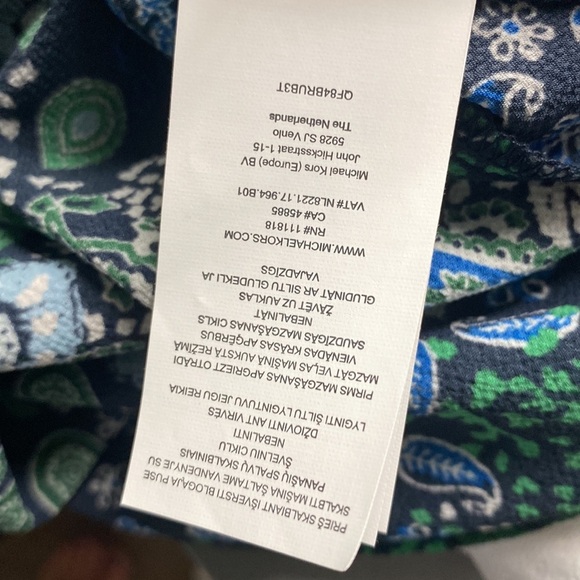 MICHAEL KORS PAISLEY PRINT V NECK BLOUSE SZ SMALL - Picture 9 of 10